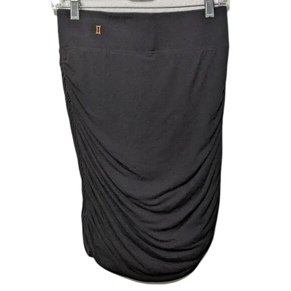 KIT AND ACE Ruched Soft Jersey Skirt 4 - Picture 5 of 8